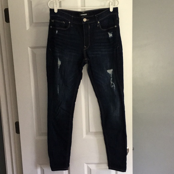 Express Distressed Jeans